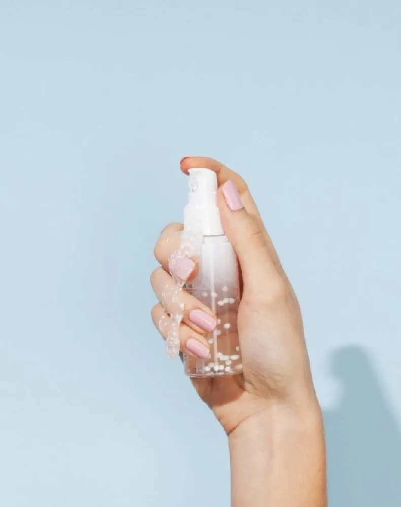 WHITE IN MILK CAPSULE SERUM